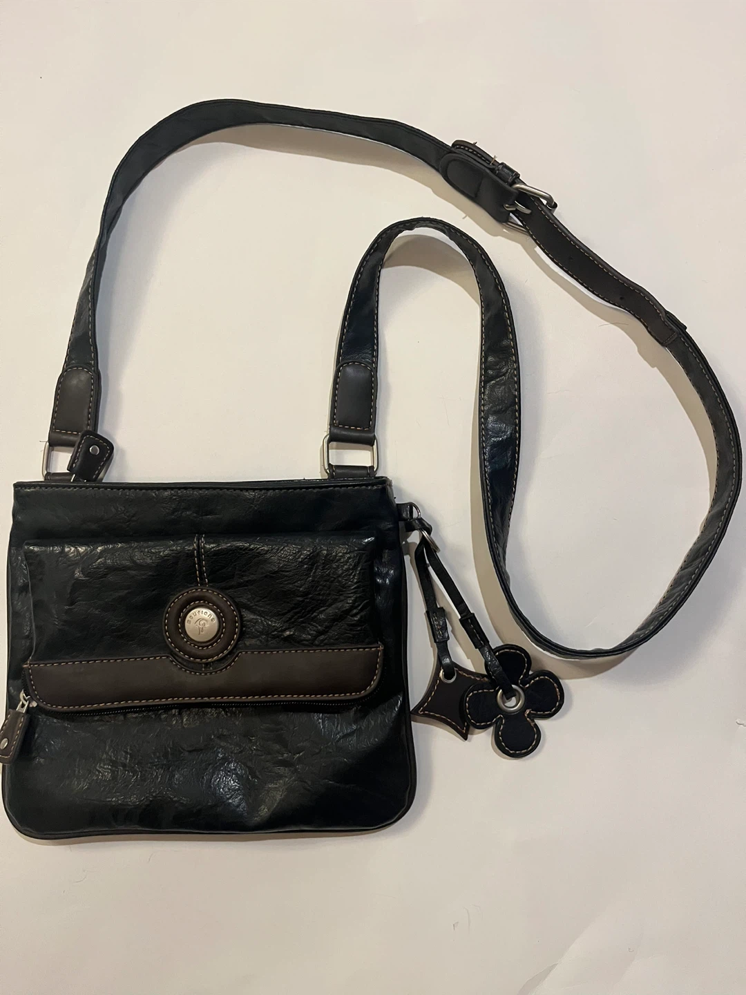 Mouflon Crossbody Bag - Black