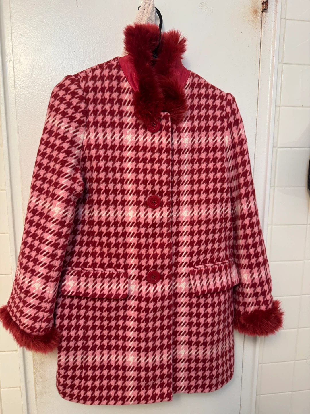 Betsey Johnson Pink Houndstooth Coat w/ Faux Fur Trim - photo 3