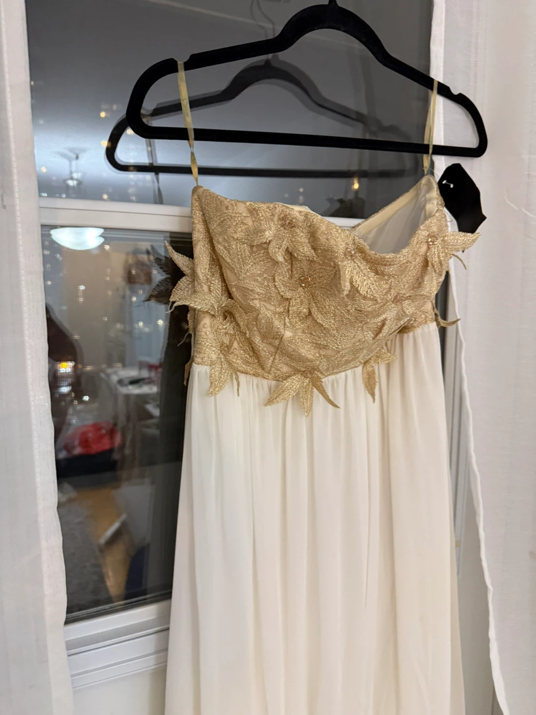 Adore Size 40 dress by Zanas Boutique white dress with gold - photo 2
