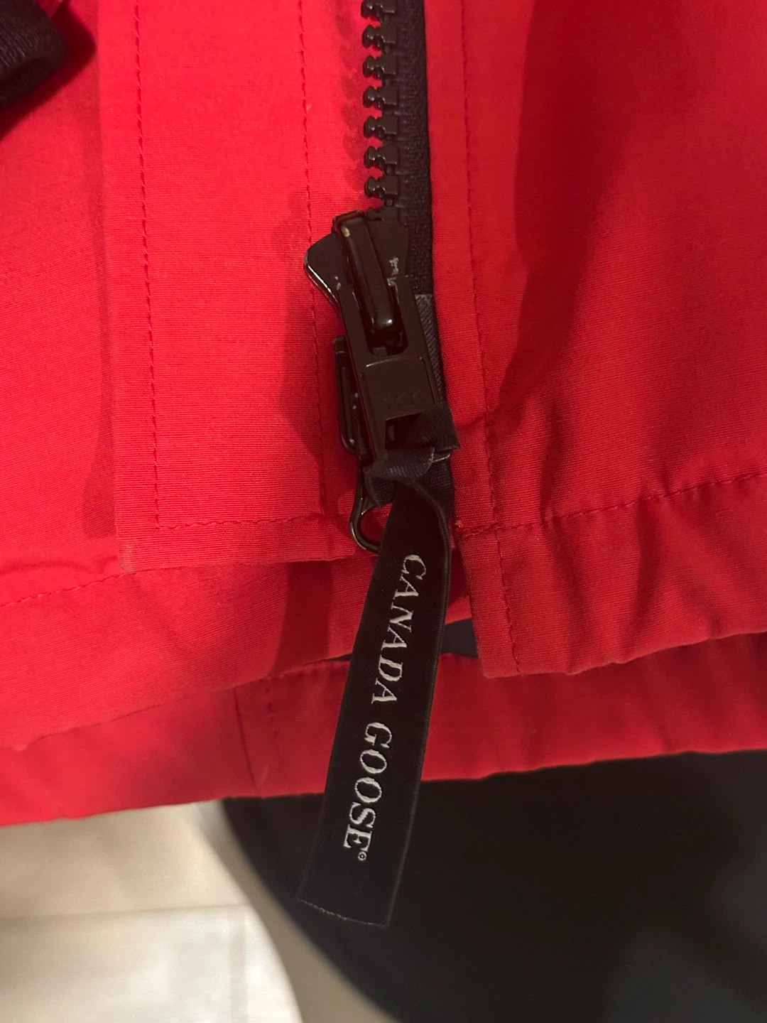 Canada Goose Parka - Red, Size M/M WOMAN - photo 2