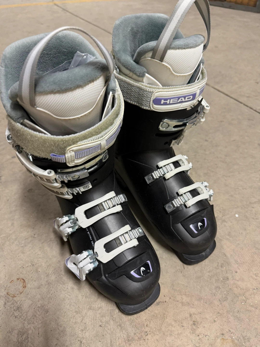 Head Edge  Ski Boots - Size 24.5-25.5
