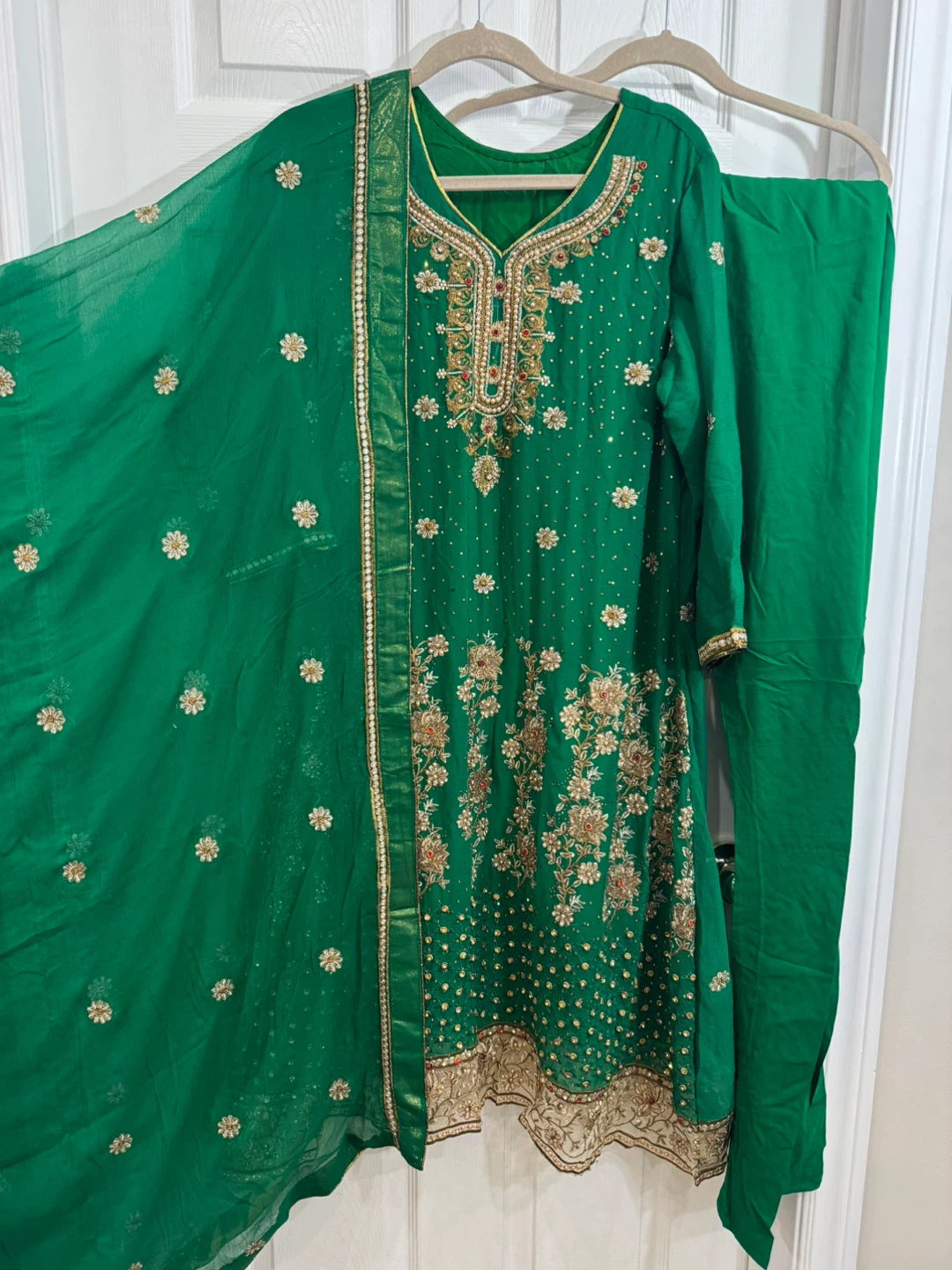 Green Embroidered Salwar Kameez Suit - photo 2