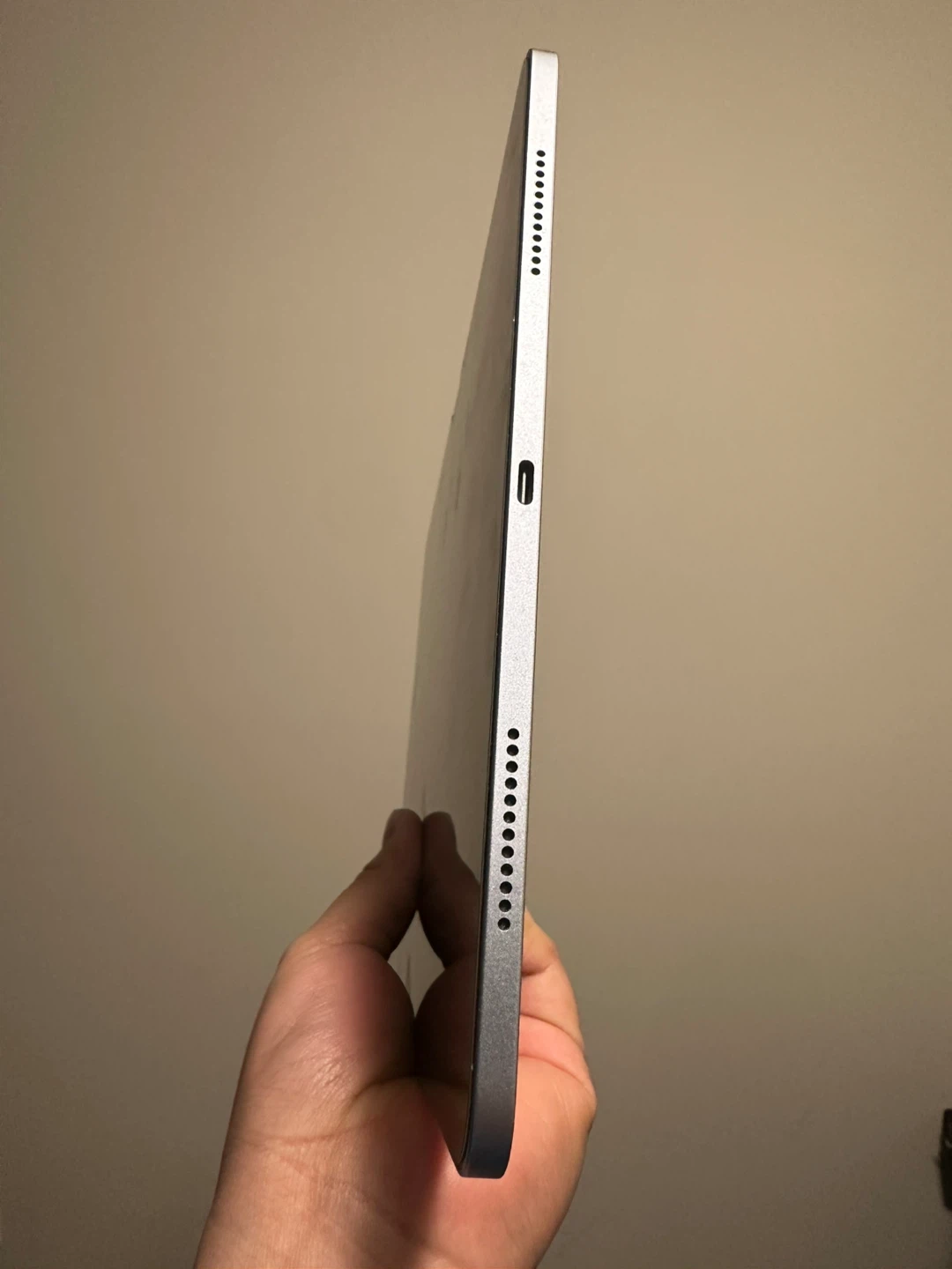 Apple iPad Air 13-inch (Wi-Fi) – 256GB | Like New - photo 2