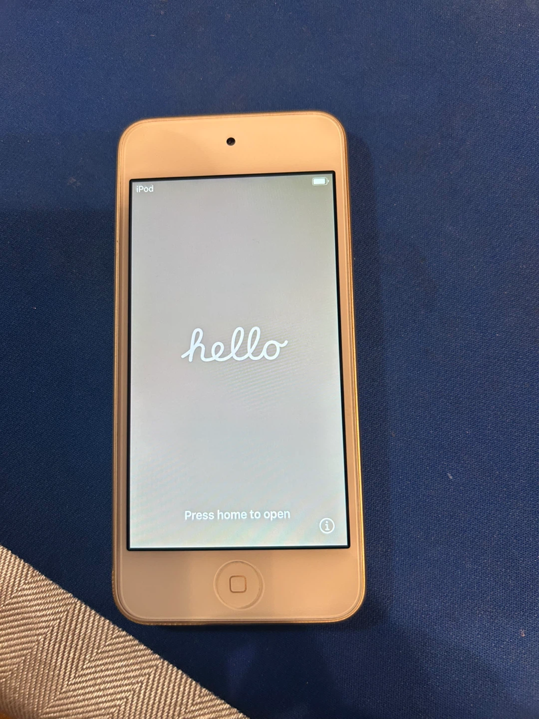 Apple iPod touch 7th generation 32gb