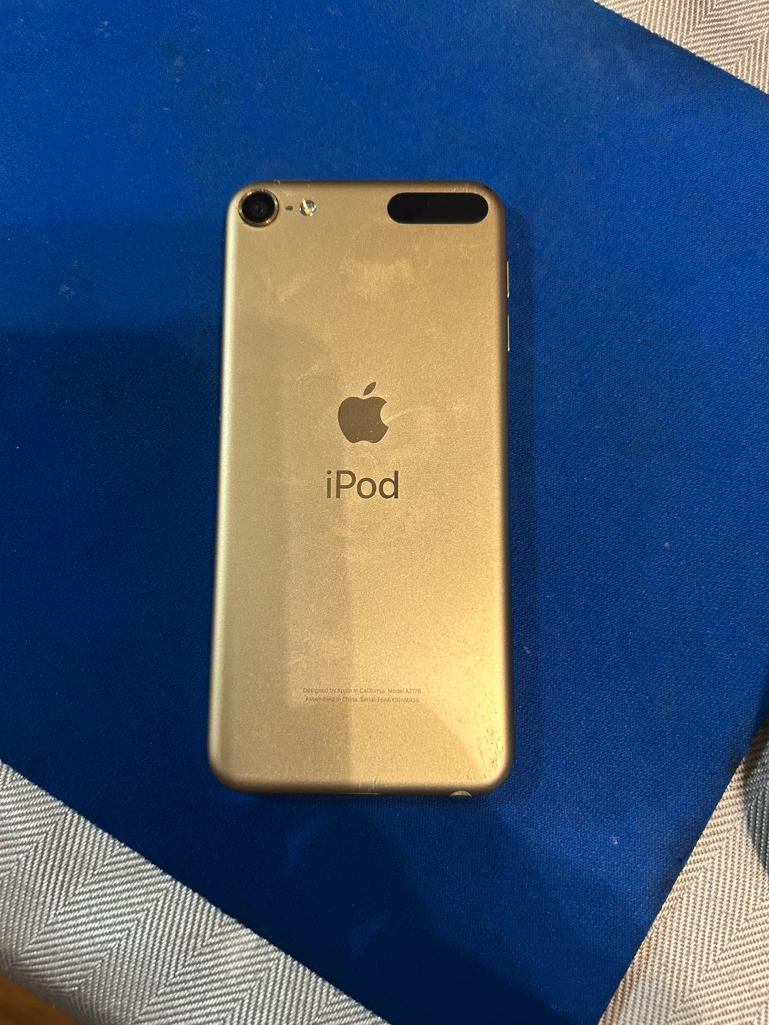 Apple iPod touch 7th generation 32gb - photo 2