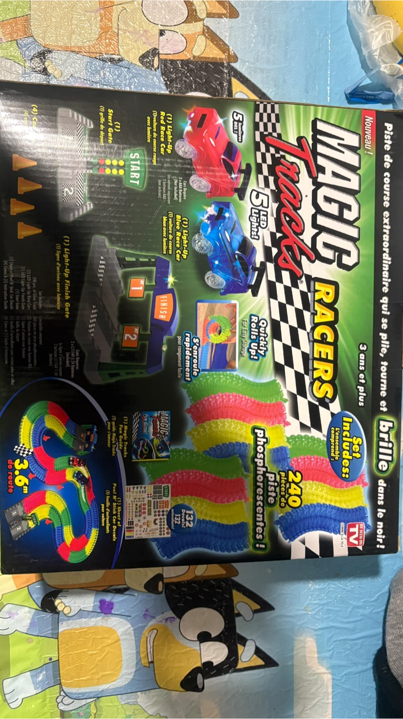 Brand new seal Magic Tracks Racers - Glow in the Dark - photo 2