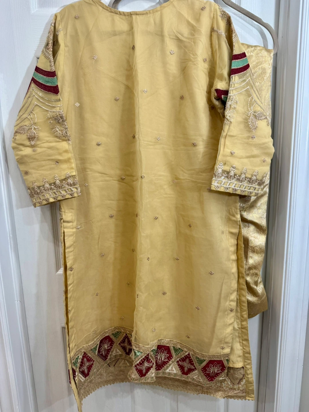 Embroidered Salwar Kameez Suit - photo 3