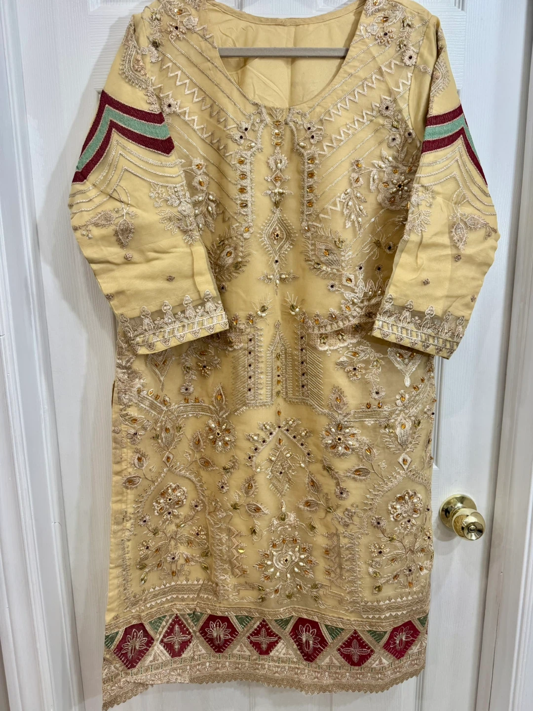 Embroidered Salwar Kameez Suit - photo 2