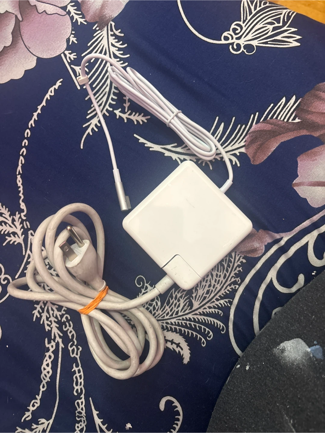 Apple Macbook Charger