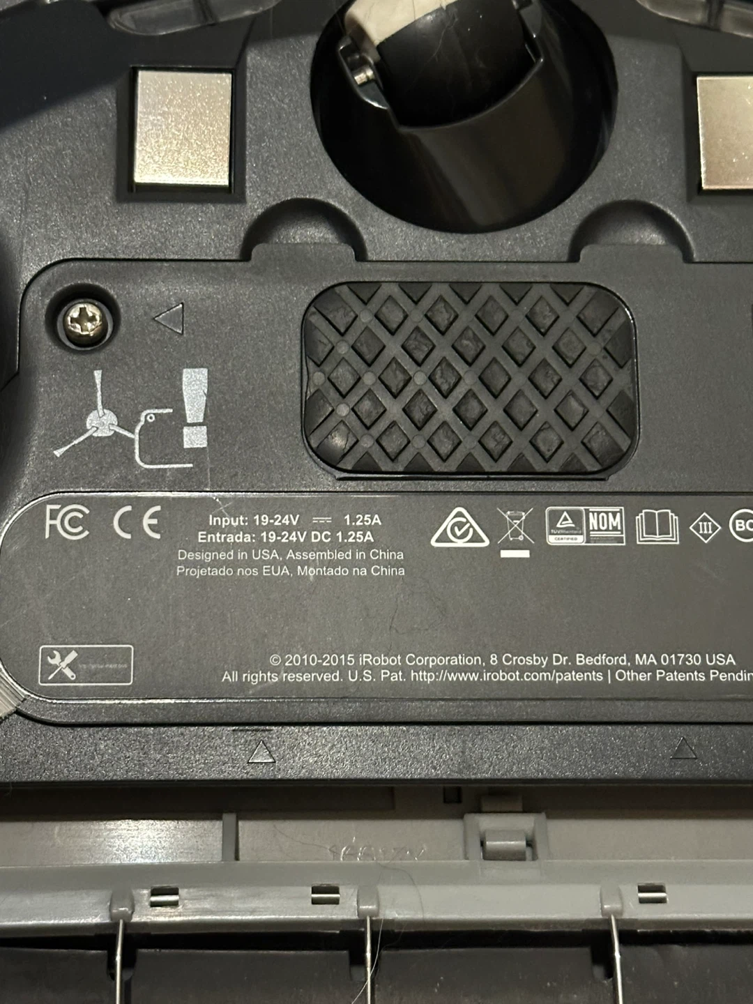 iRobot Roomba 880 Vacuum Cleaner - photo 3