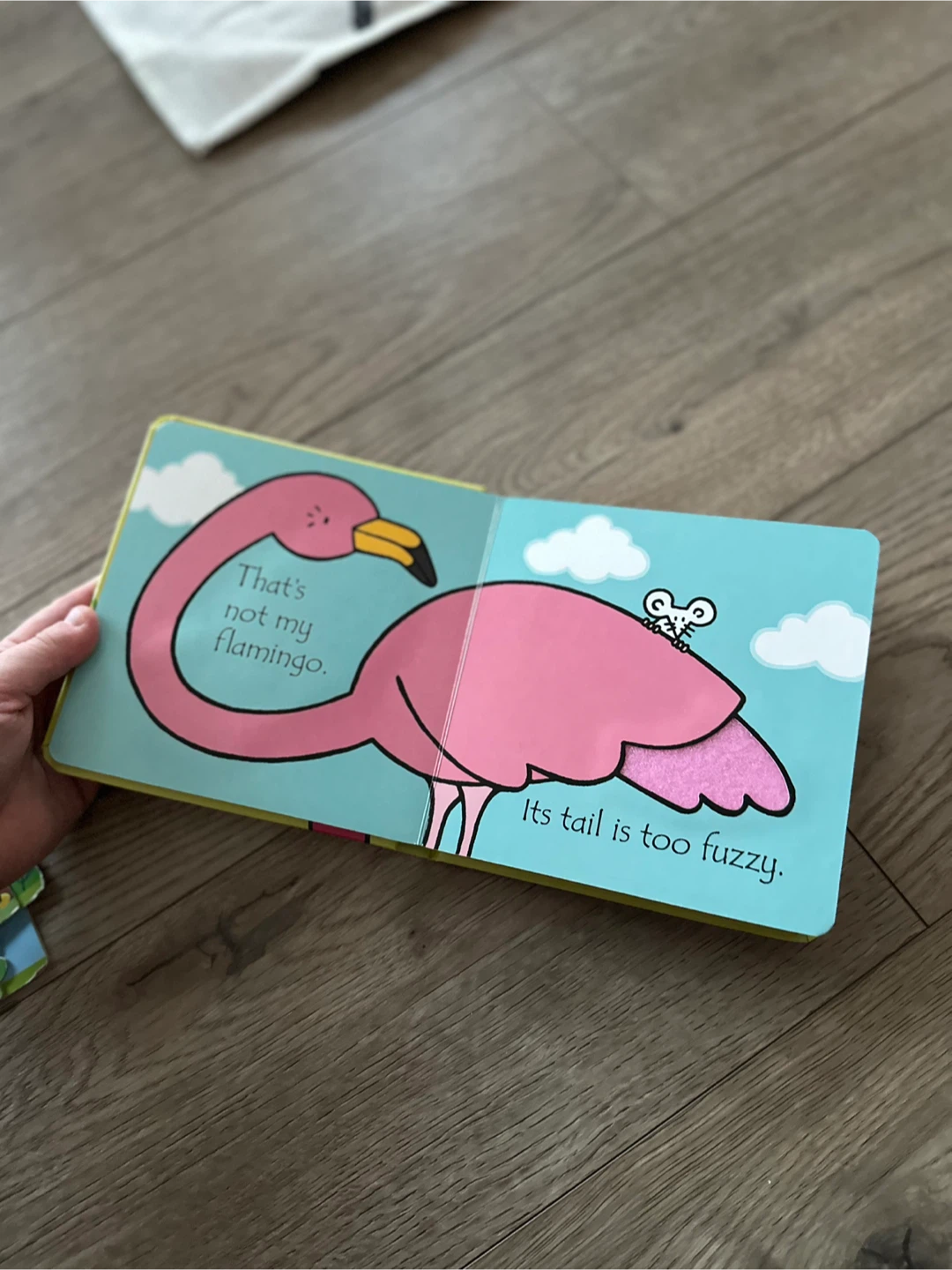 That's Not My Flamingo Usborne Touchy-Feely Book - photo 3