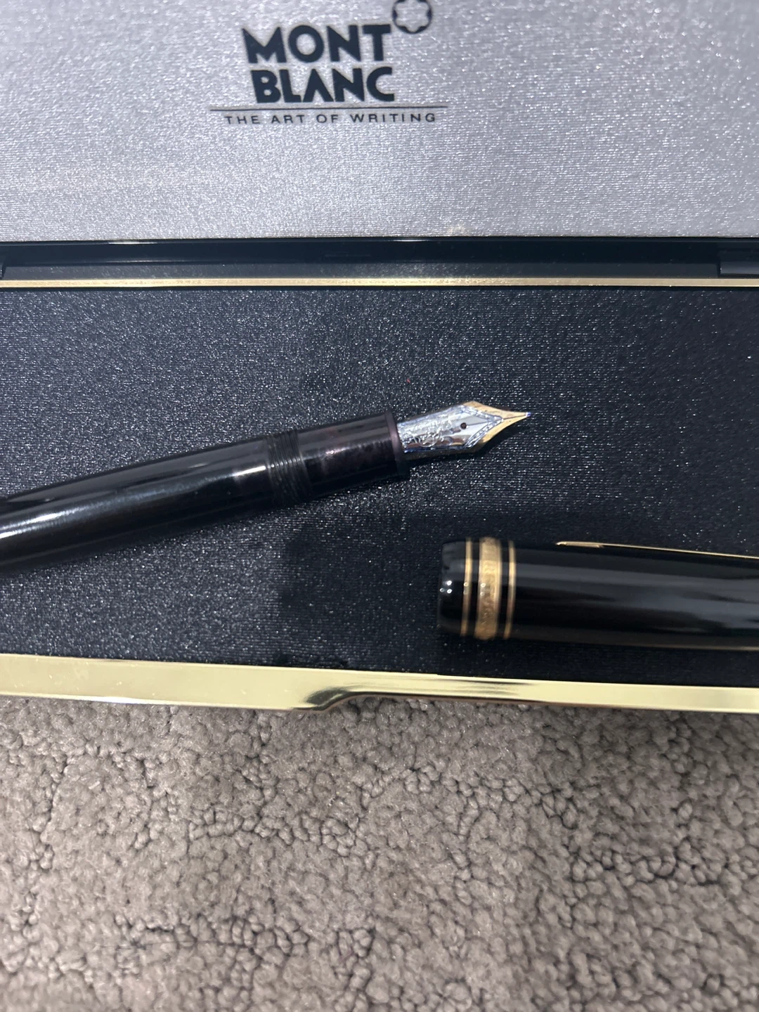 Montblanc Meisterstück Classique Fountain Pen - photo 3