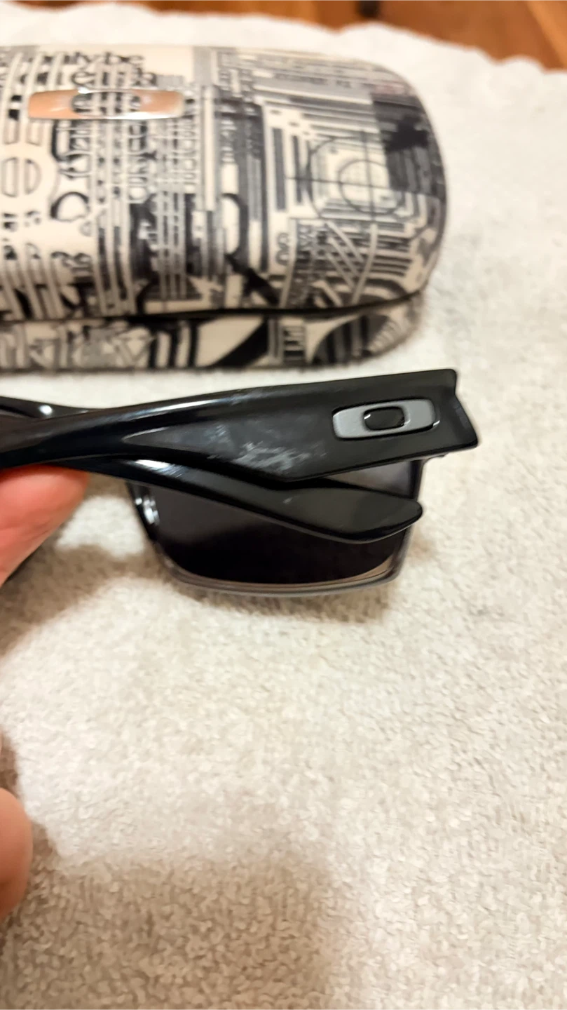 Oakley Twoface Sunglasses with Case - photo 4