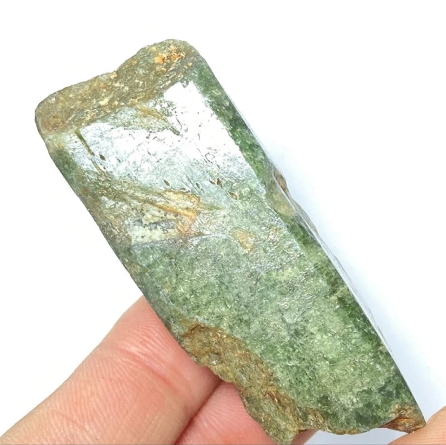 Natural Green Diopside – Raw Columnar Crystal Specimen (57g) - photo 2