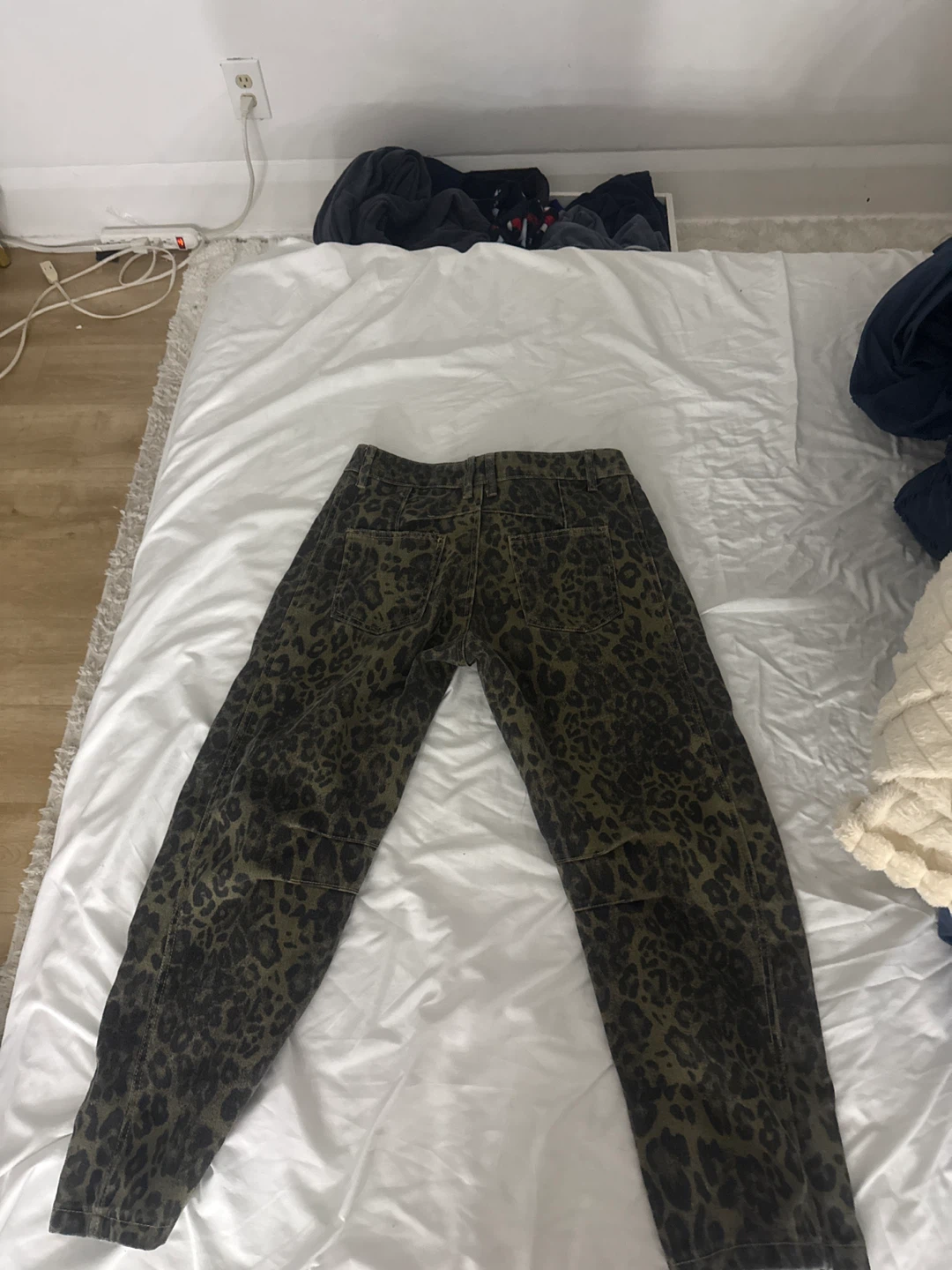 Leopard Print Jeans - photo 2