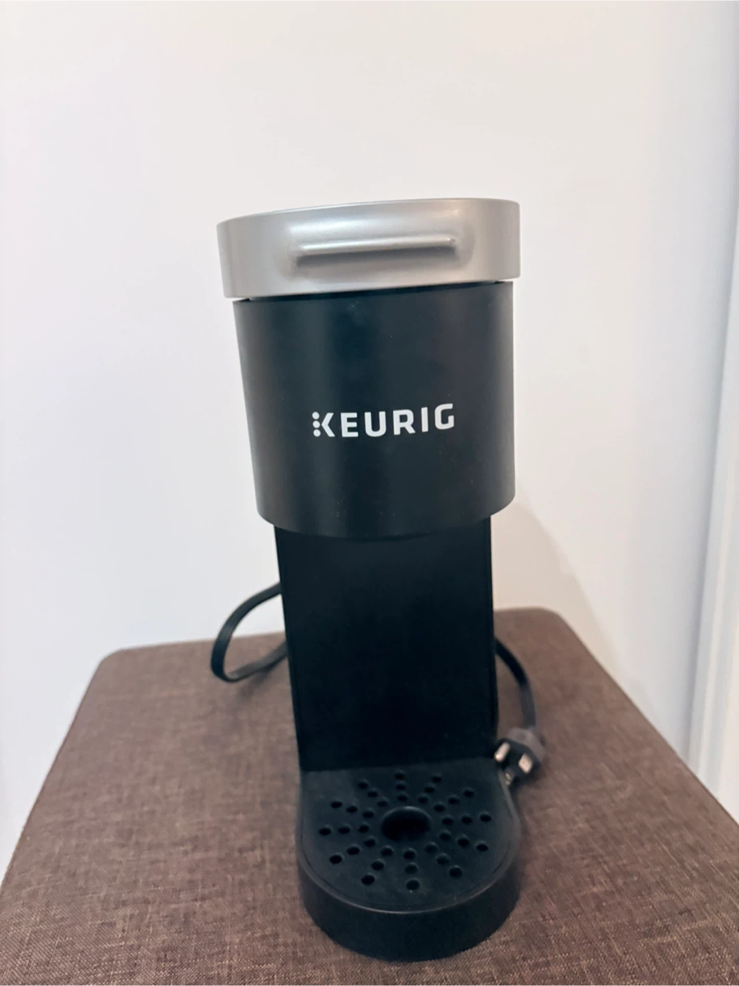 Keurig Single Serve Coffee Maker - Black