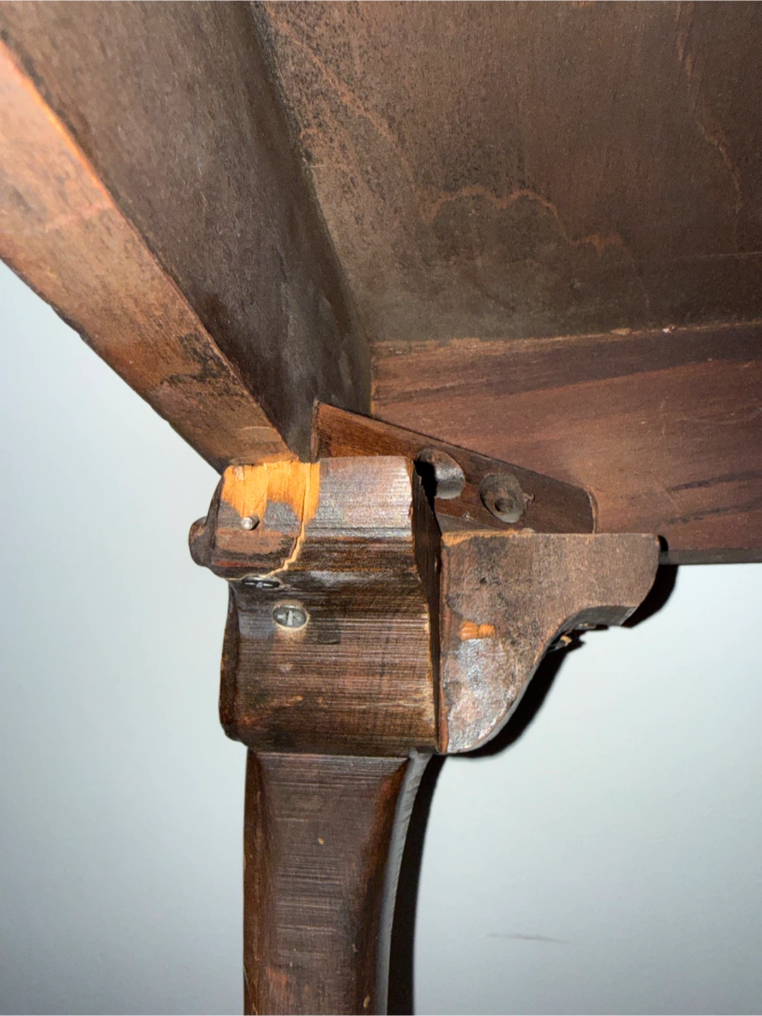 Italian “Superior Table” 17 inc Model 2440, for Parts or Fix - photo 3