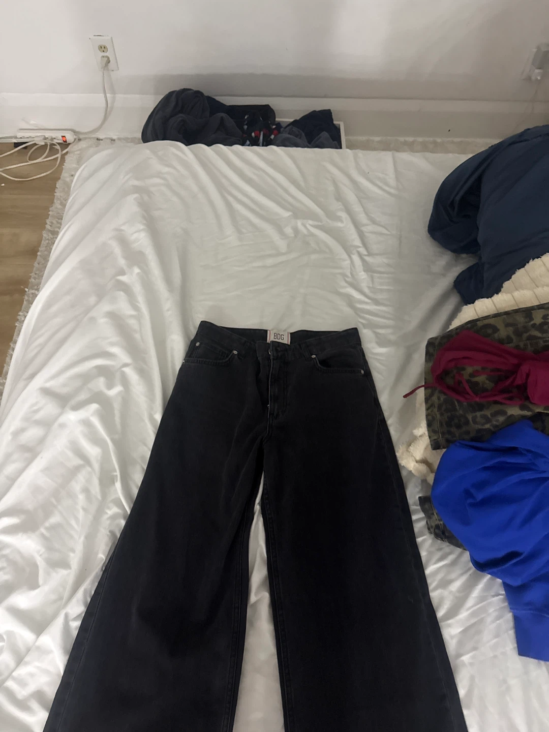 BDG Black Wide Leg Jeans - Size 28