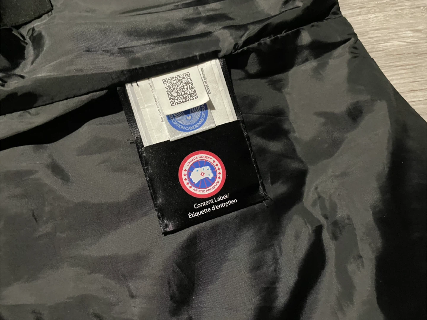 Canada Goose Vest - Black, Size M - photo 5