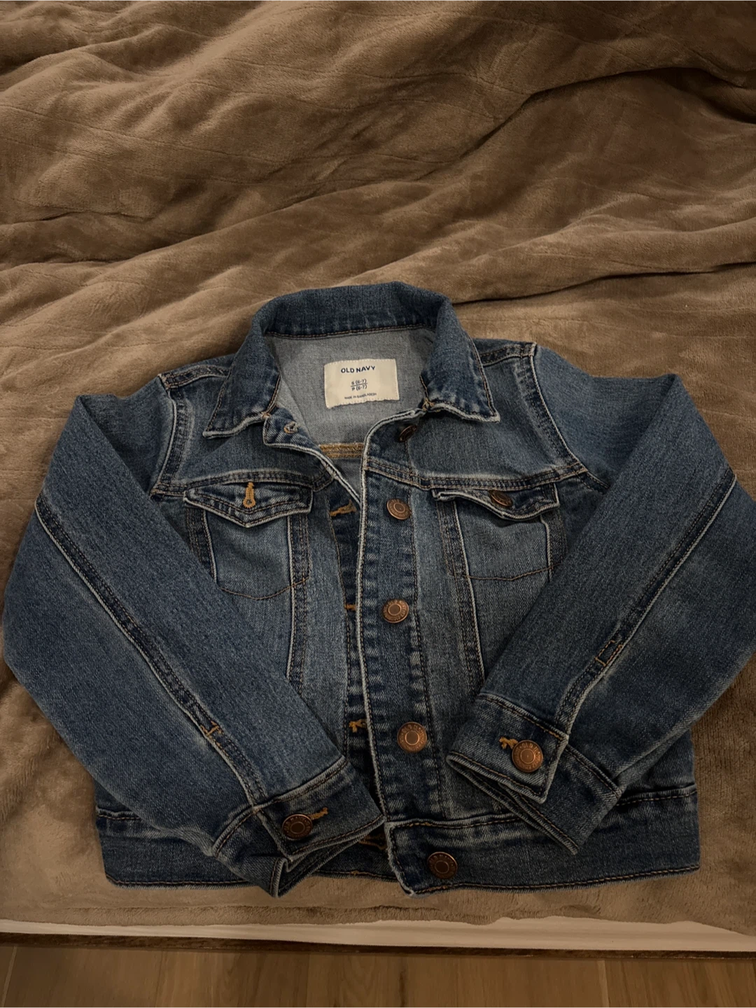 Old Navy Kids Denim Jacket - Size S (6-7)