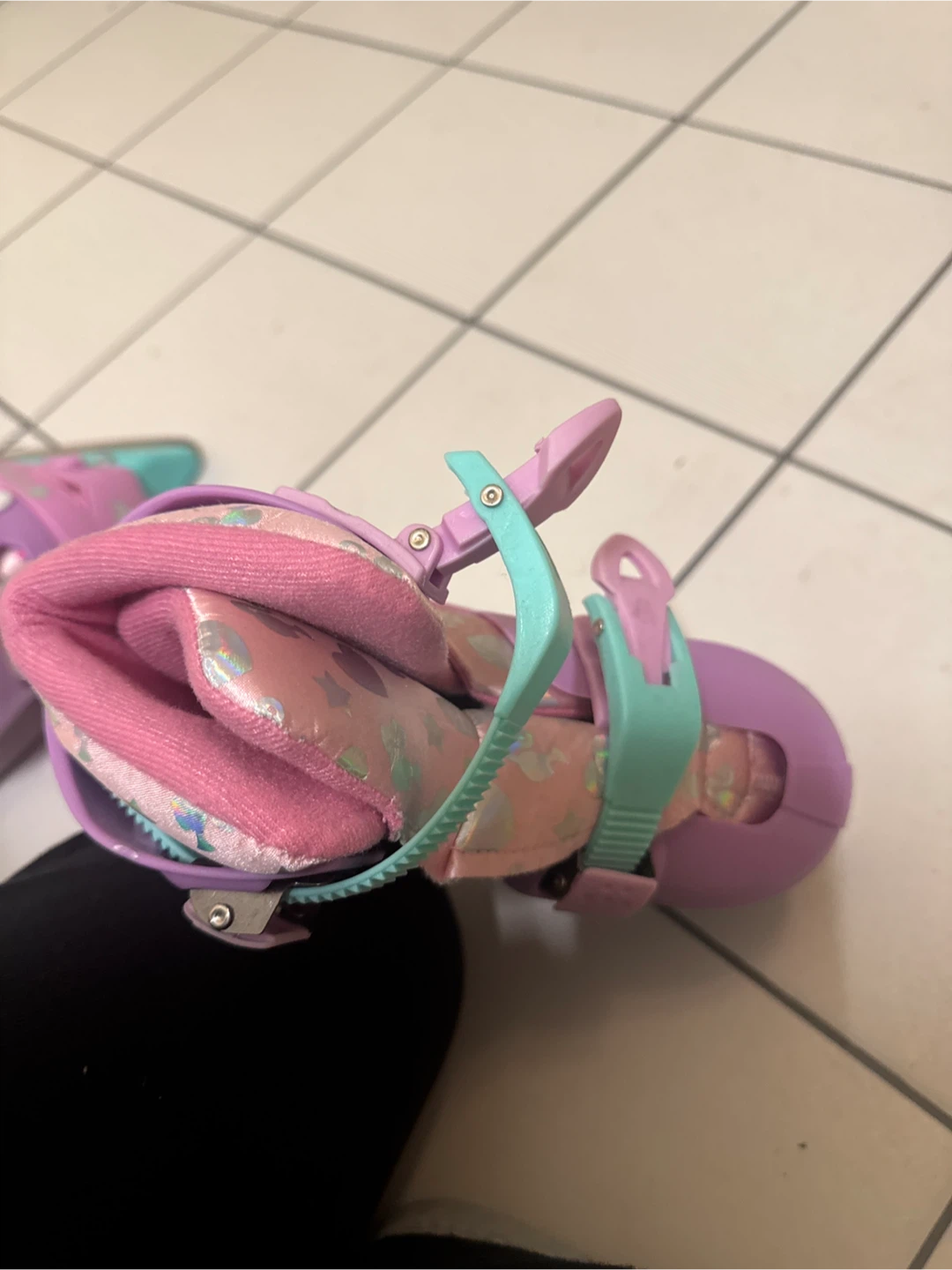 Barbie Adjustable Ice Skates - Size 2-5 - photo 2