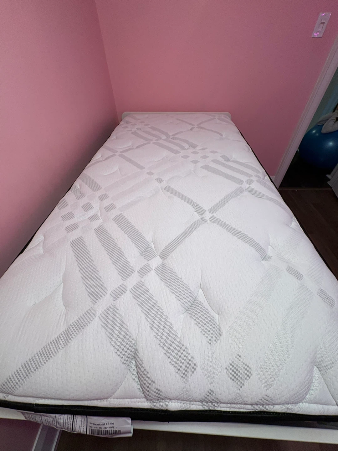 Natasha NF-ET Matt Mattress - Twin