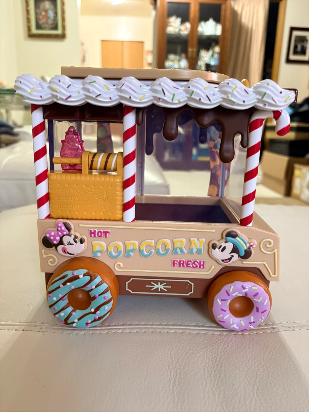 Tokyo Disney Resort Vanellope’s Popcorn Cart - photo 4