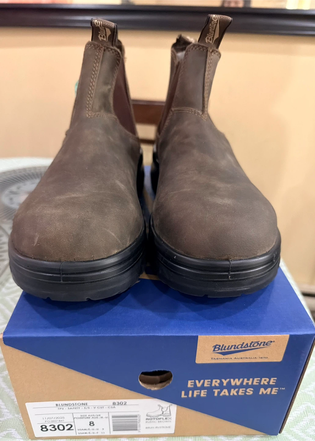 Blundstone 8302 Rustic Brown Boots - Size 8 UK Men's - photo 4