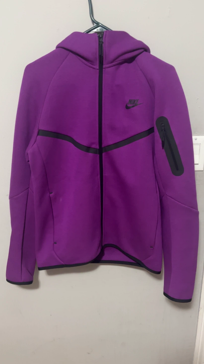Nike Tech Purple Mens (S) Brand New never worn