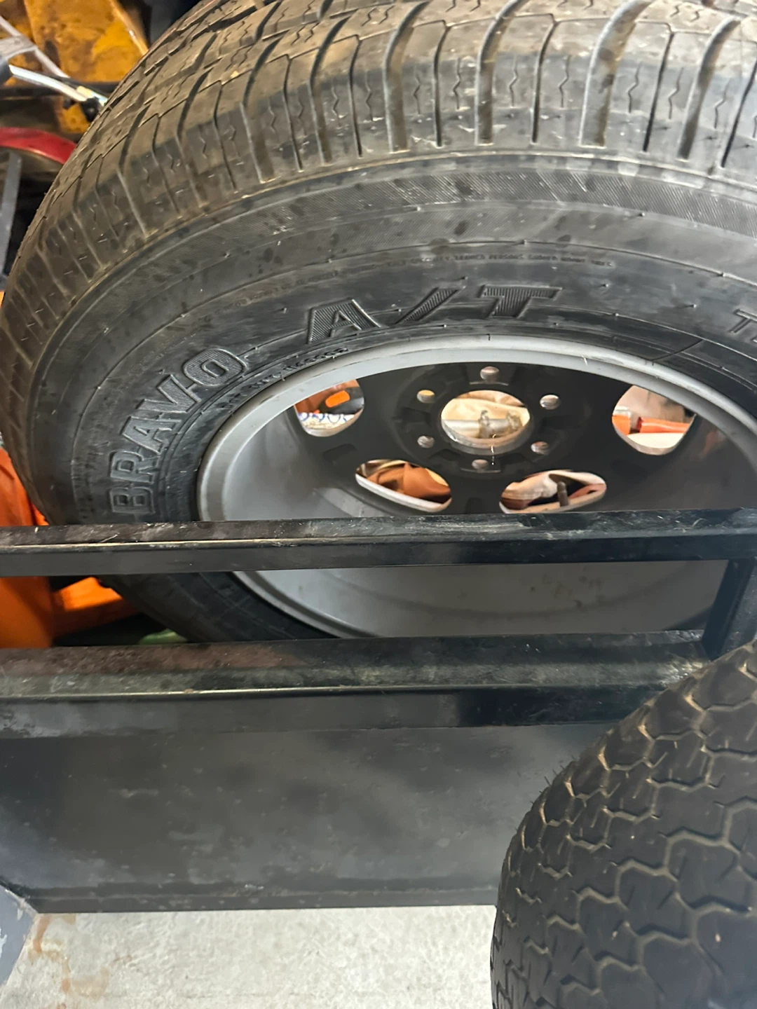 Maxxis Bravo A/T 771 265/70R18 Tire.ford f150 - photo 3