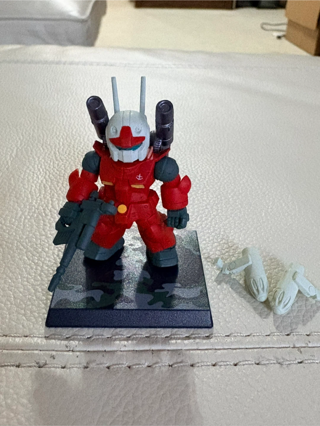 Gundam Converge RX-77-2 Guncannon