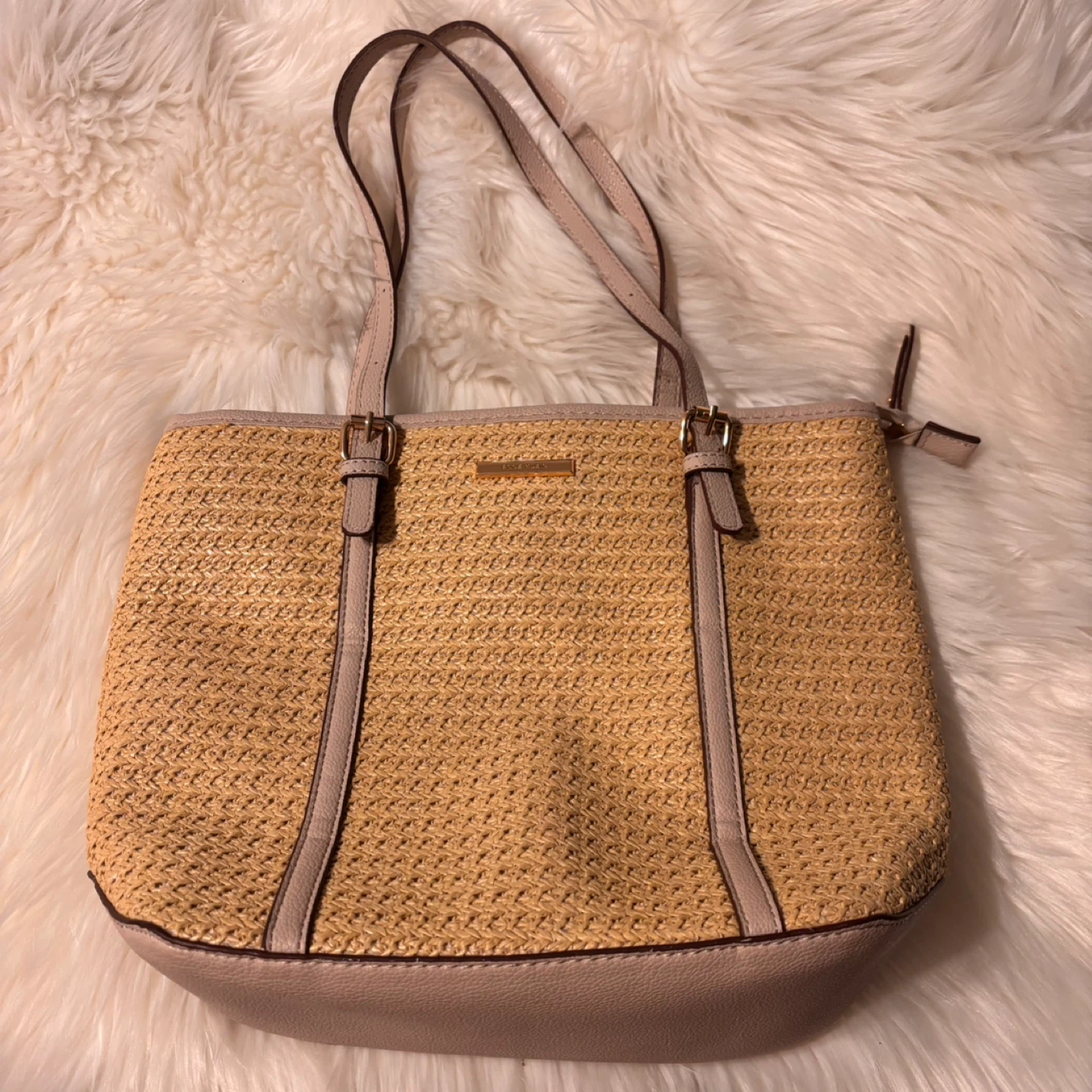 Anne Klein Straw Tote Bag GUC
