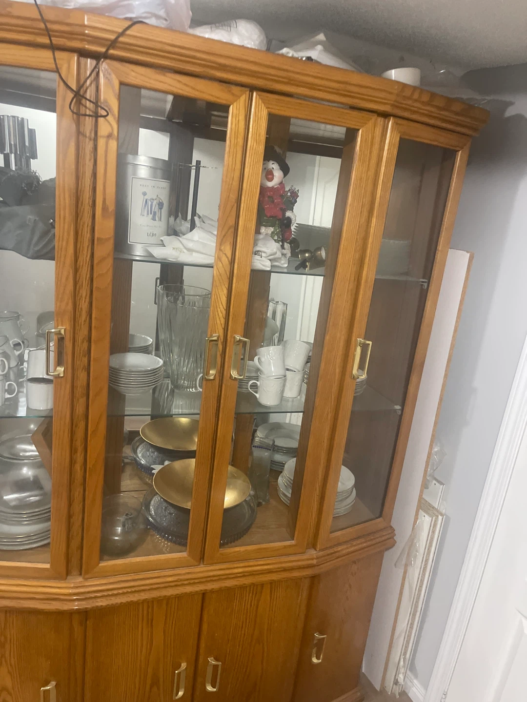 Wooden China Cabinet - photo 2