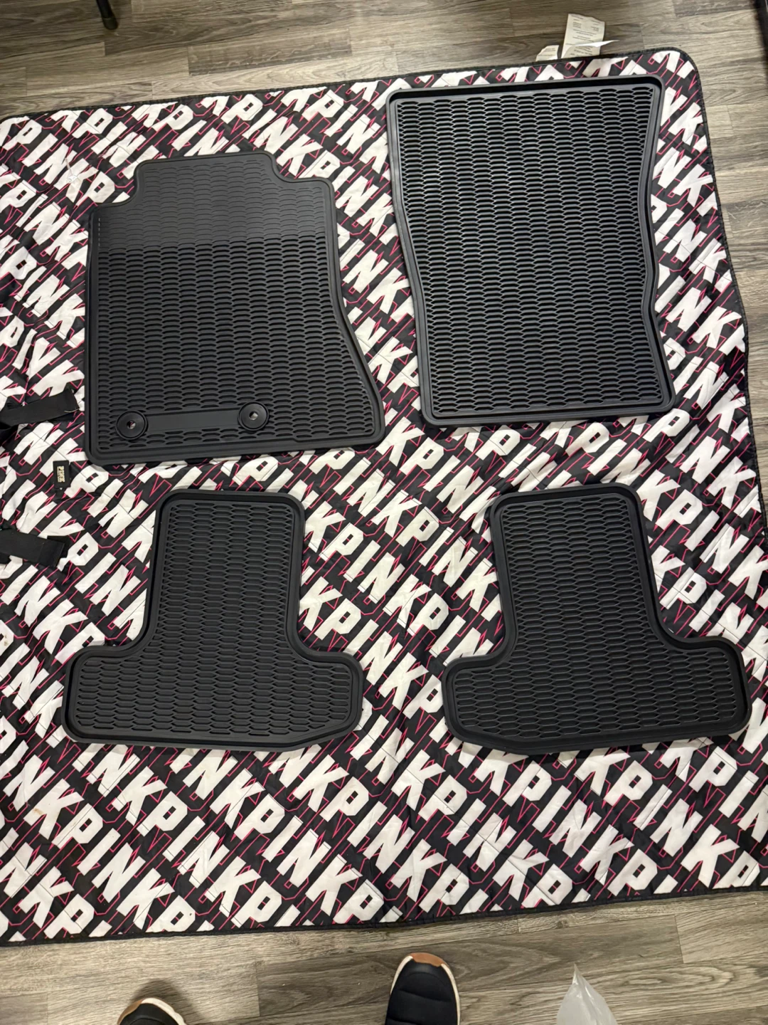 New LitMiRAcle Ford OEM Floor Mats Front & Rear