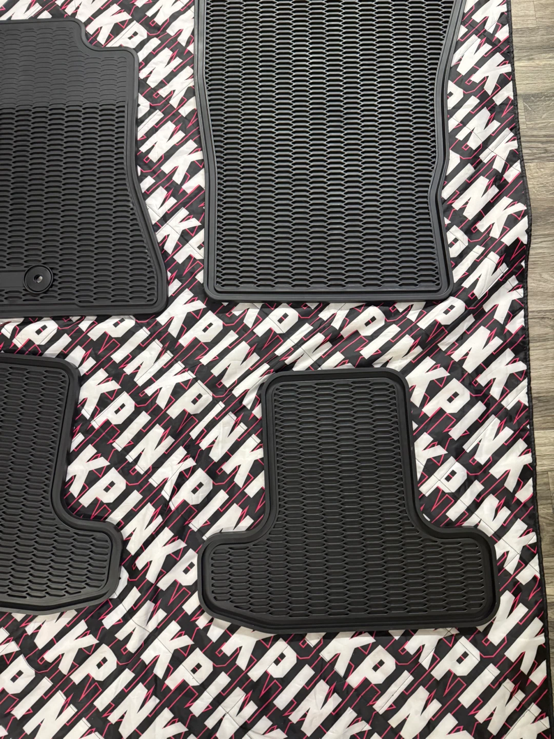 New LitMiRAcle Ford OEM Floor Mats Front & Rear - photo 2