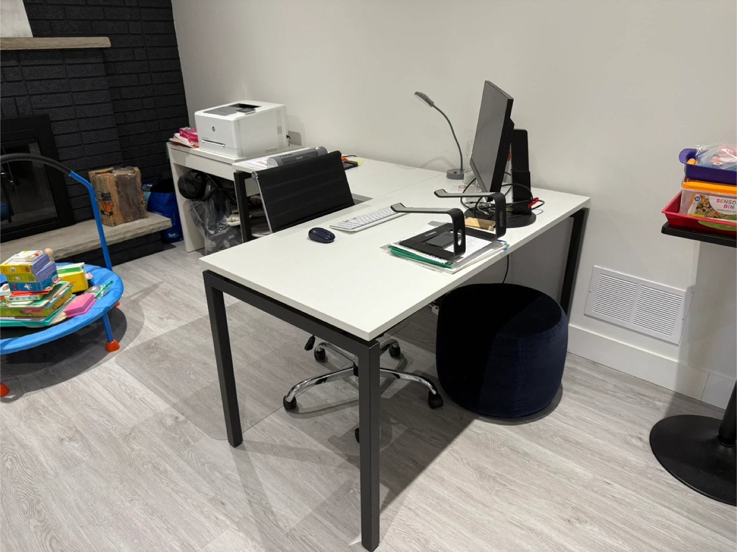 White Corner Desk - EQ3 Novah L desk - photo 3