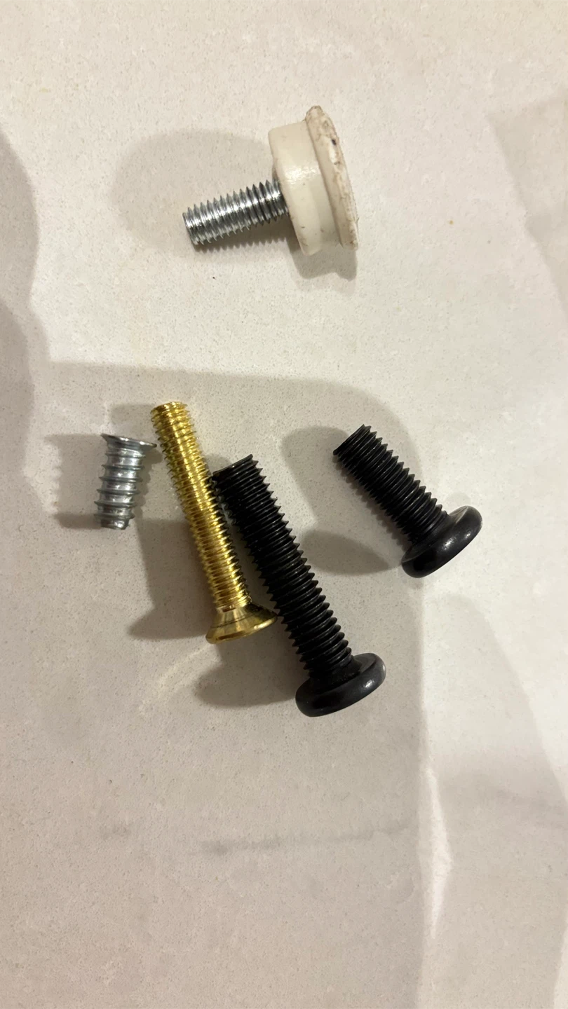 Assorted Screws - photo 4