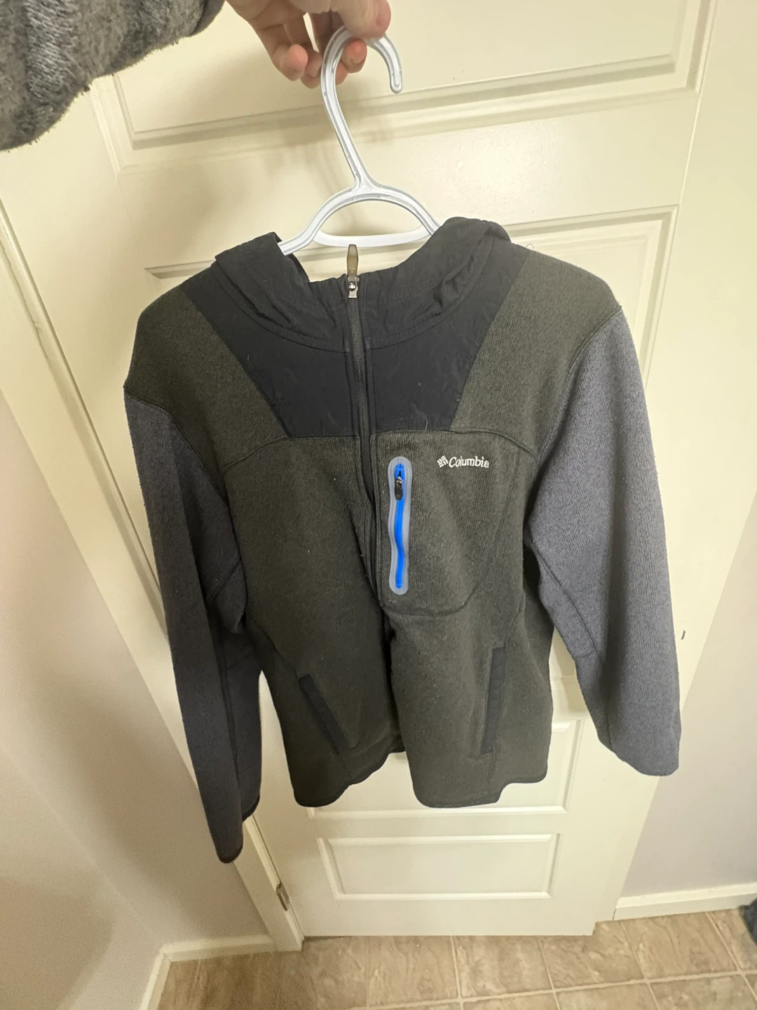 Columbia Full Zip Hoodie - XL