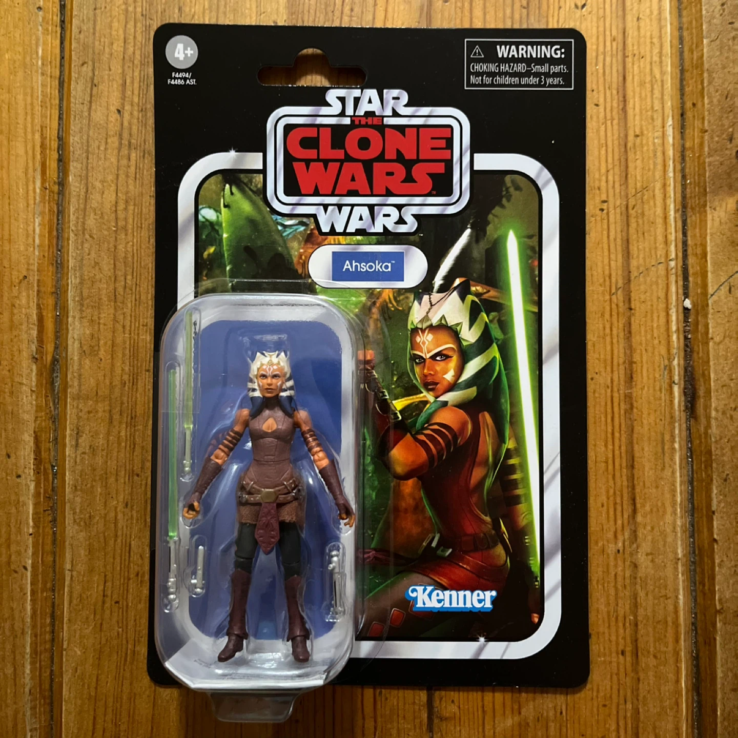 Star Wars The Clone Wars 3.75 Ahsoka Action Figure (New)