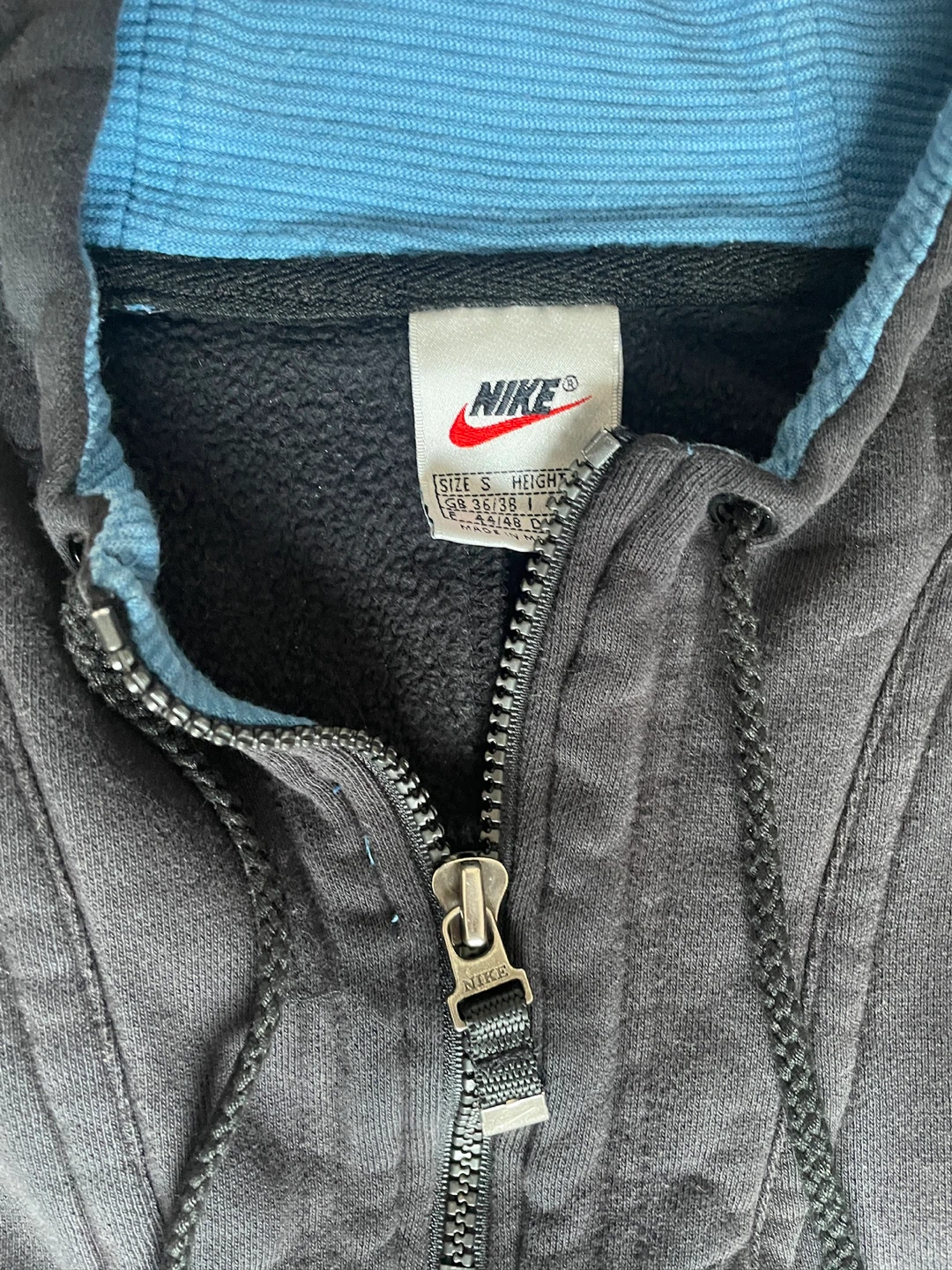 Nike Hoodie Size S - photo 2