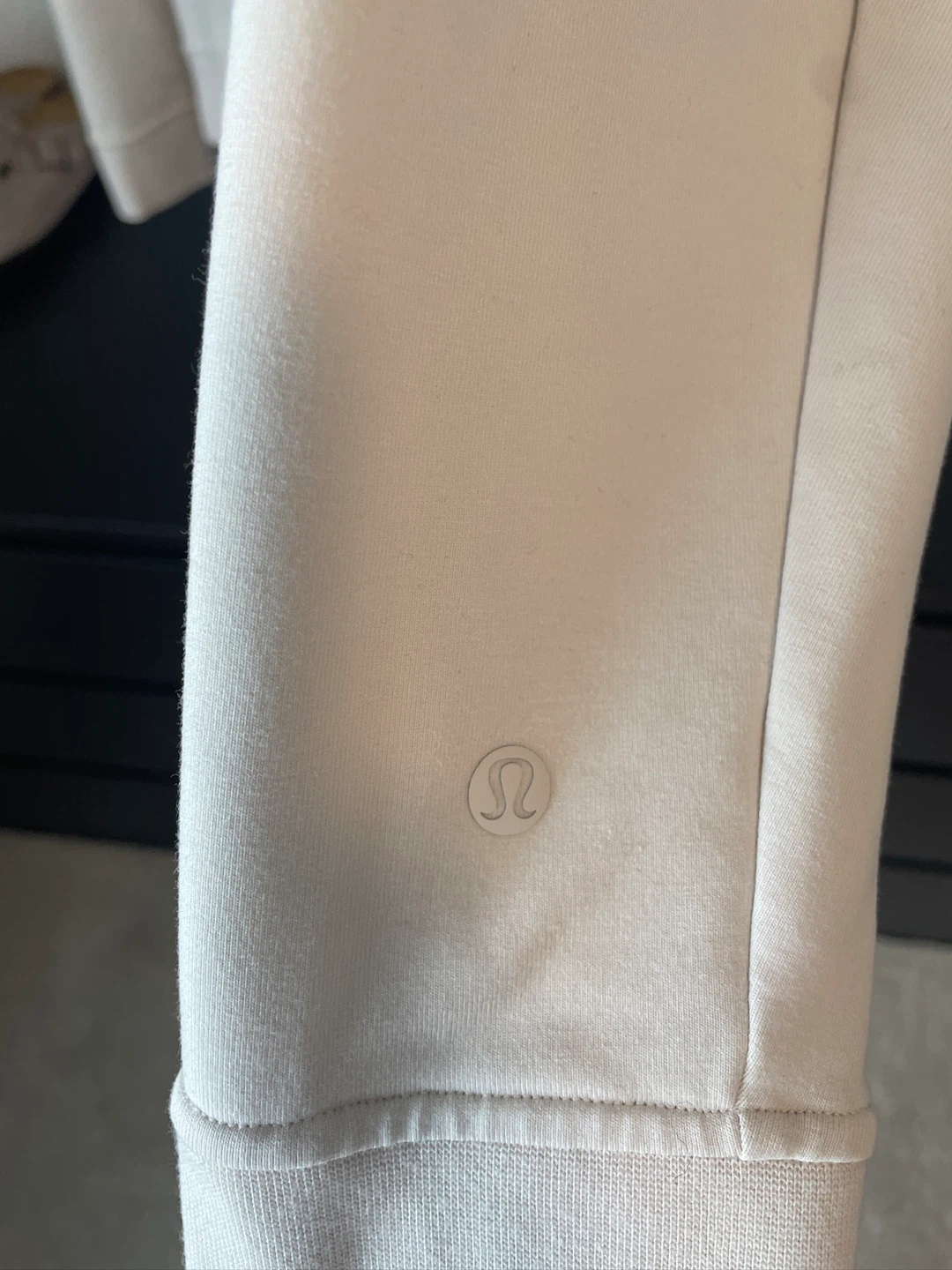 Lululemon Cream Long Sleeve - M - photo 2