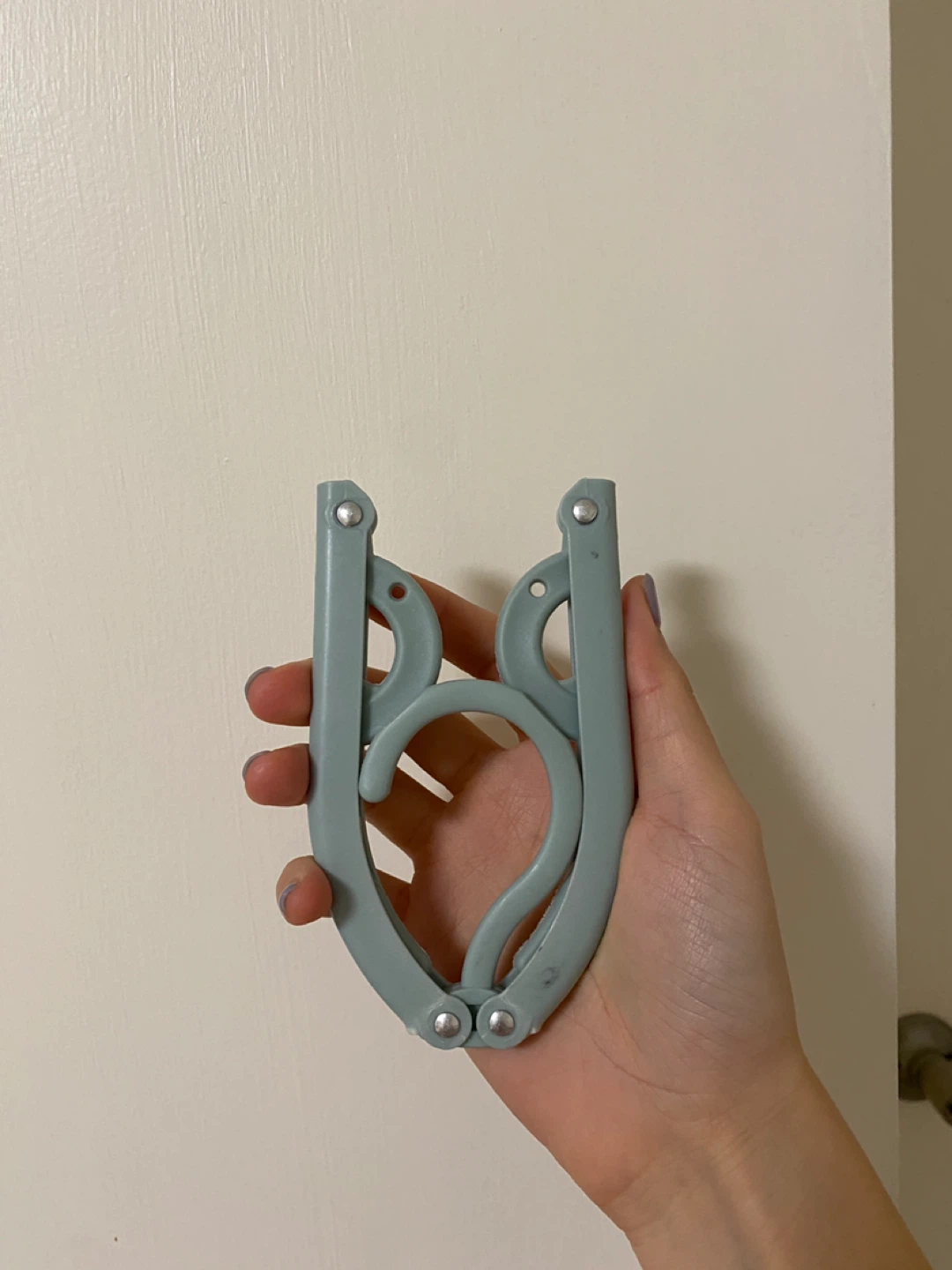 Folding Travel Hangers - Set of 6 - photo 2
