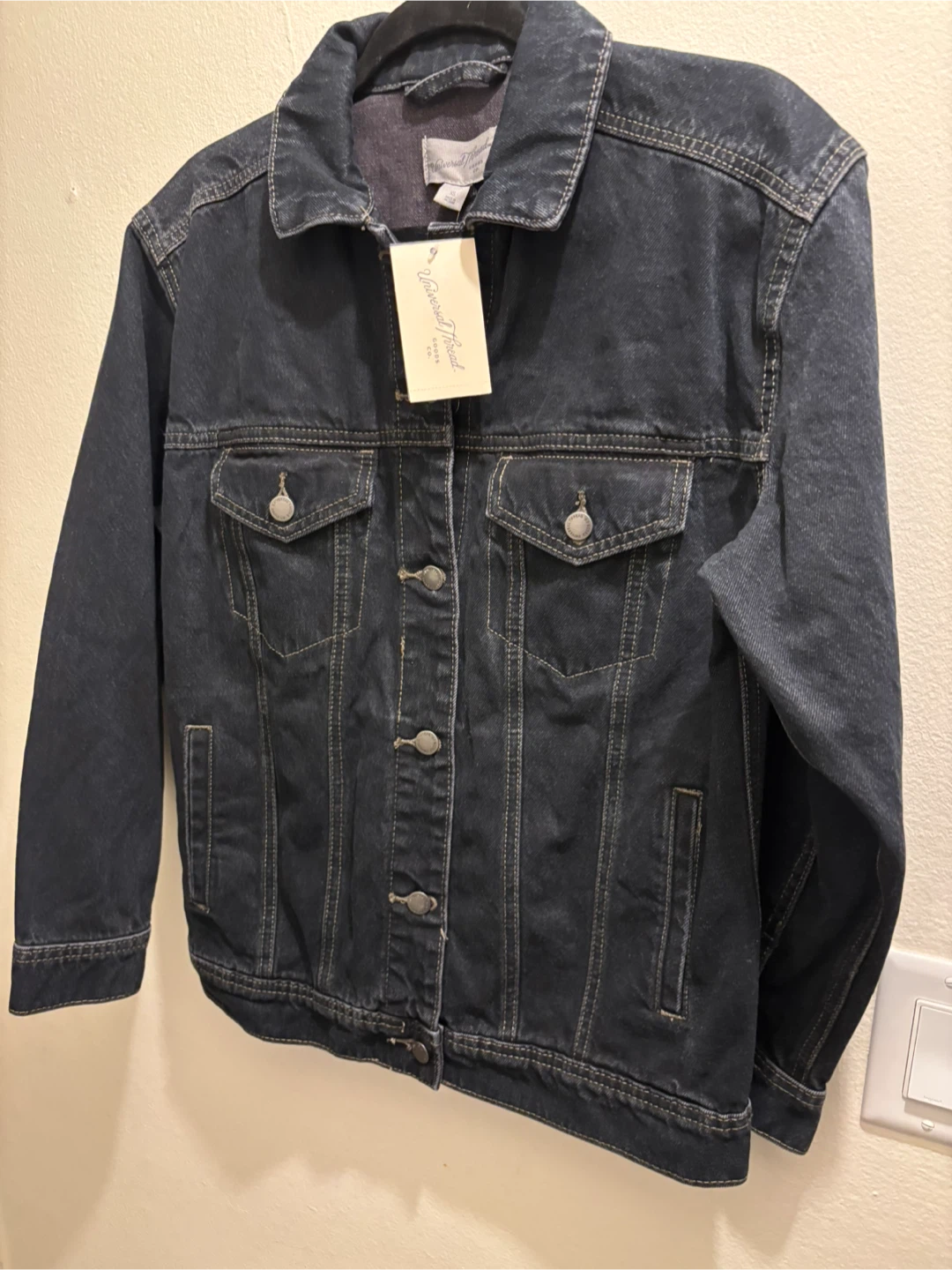 FLASH SALE NWT-Universal Thread Denim Jacket - XS