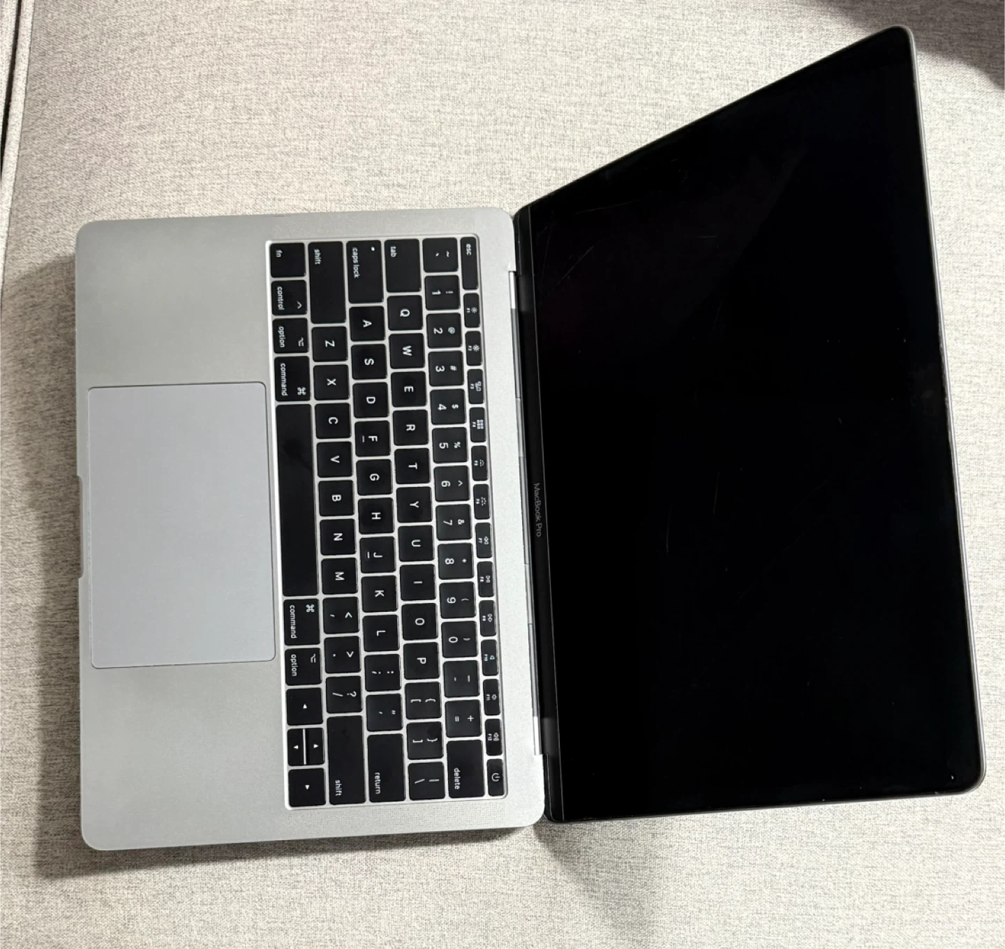 MacBook Pro 13-inch, 8GB RAM, 256GB SSD - photo 2