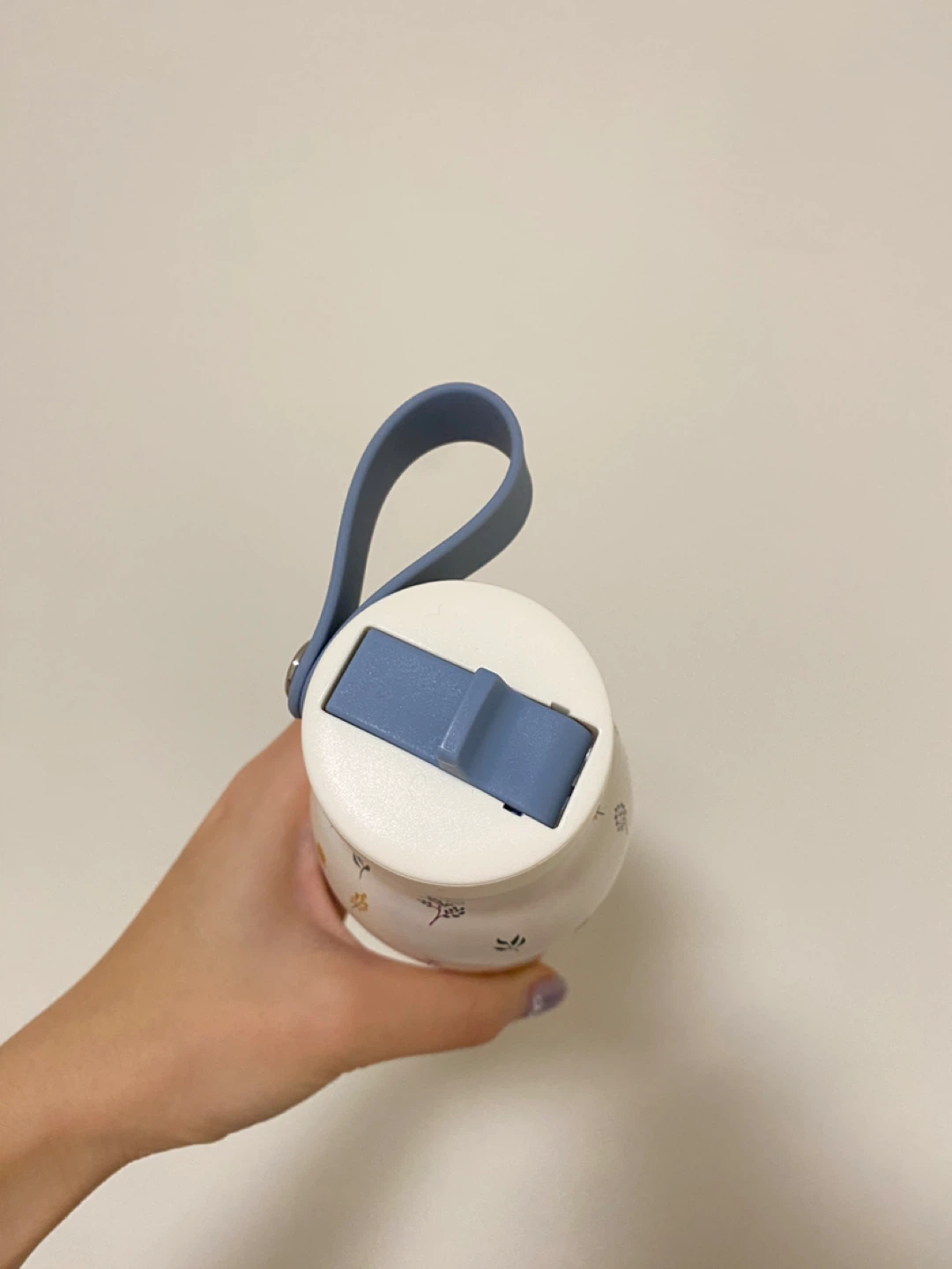 NEW Indigo Floral Water Bottle with Straw - photo 2