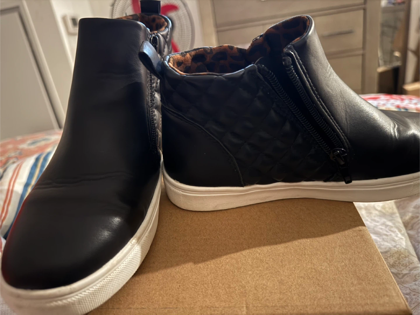 Steve Madden Black Quilted JReggie Girls Booties Size 3Y
