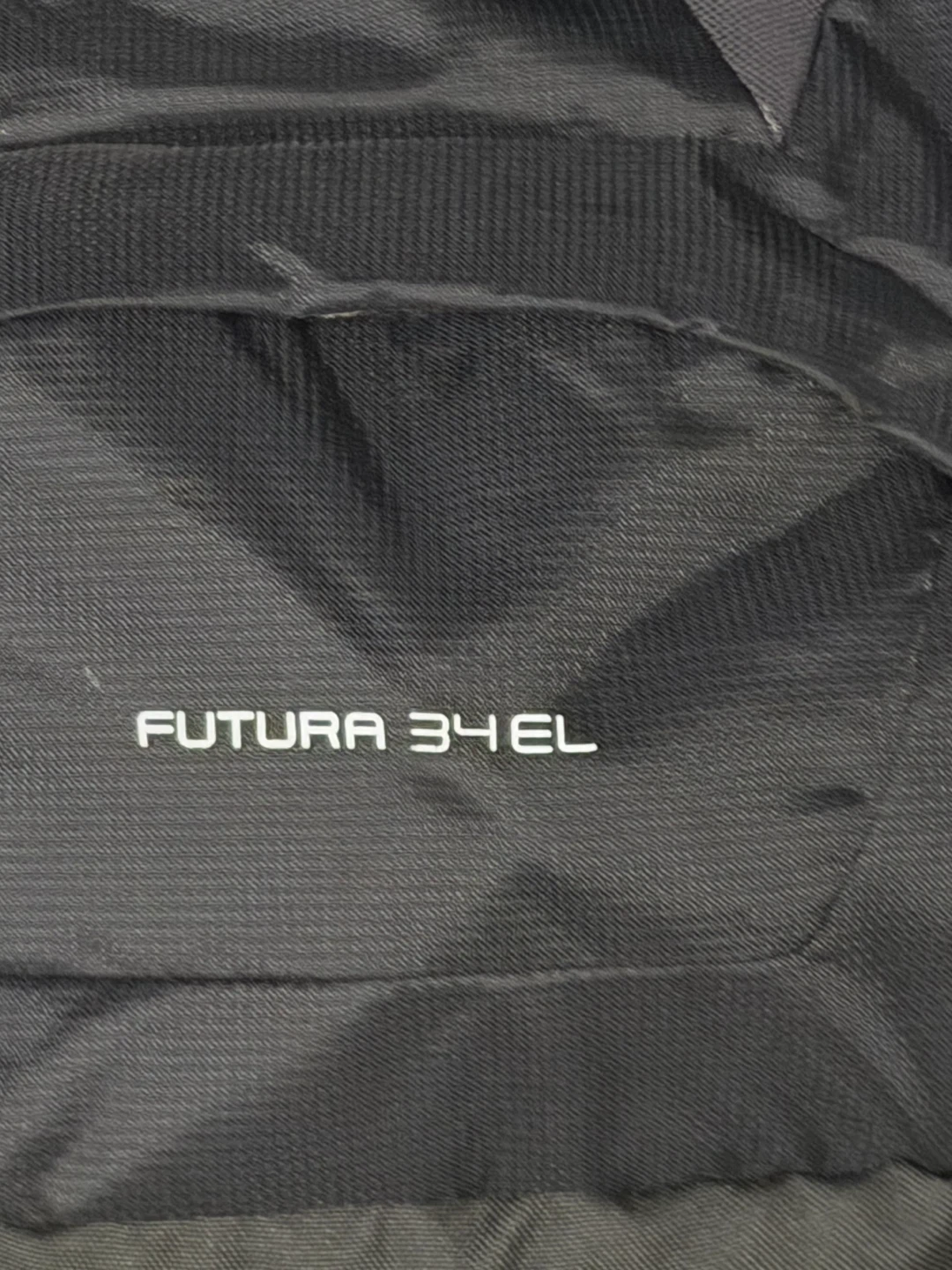 Deuter Futura 34 EL Hiking Backpack - Black - photo 4