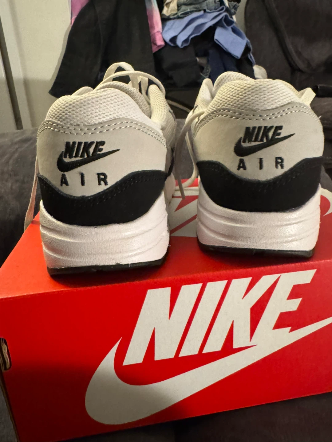 Nike Air Max 1 - Size 4Y - photo 4