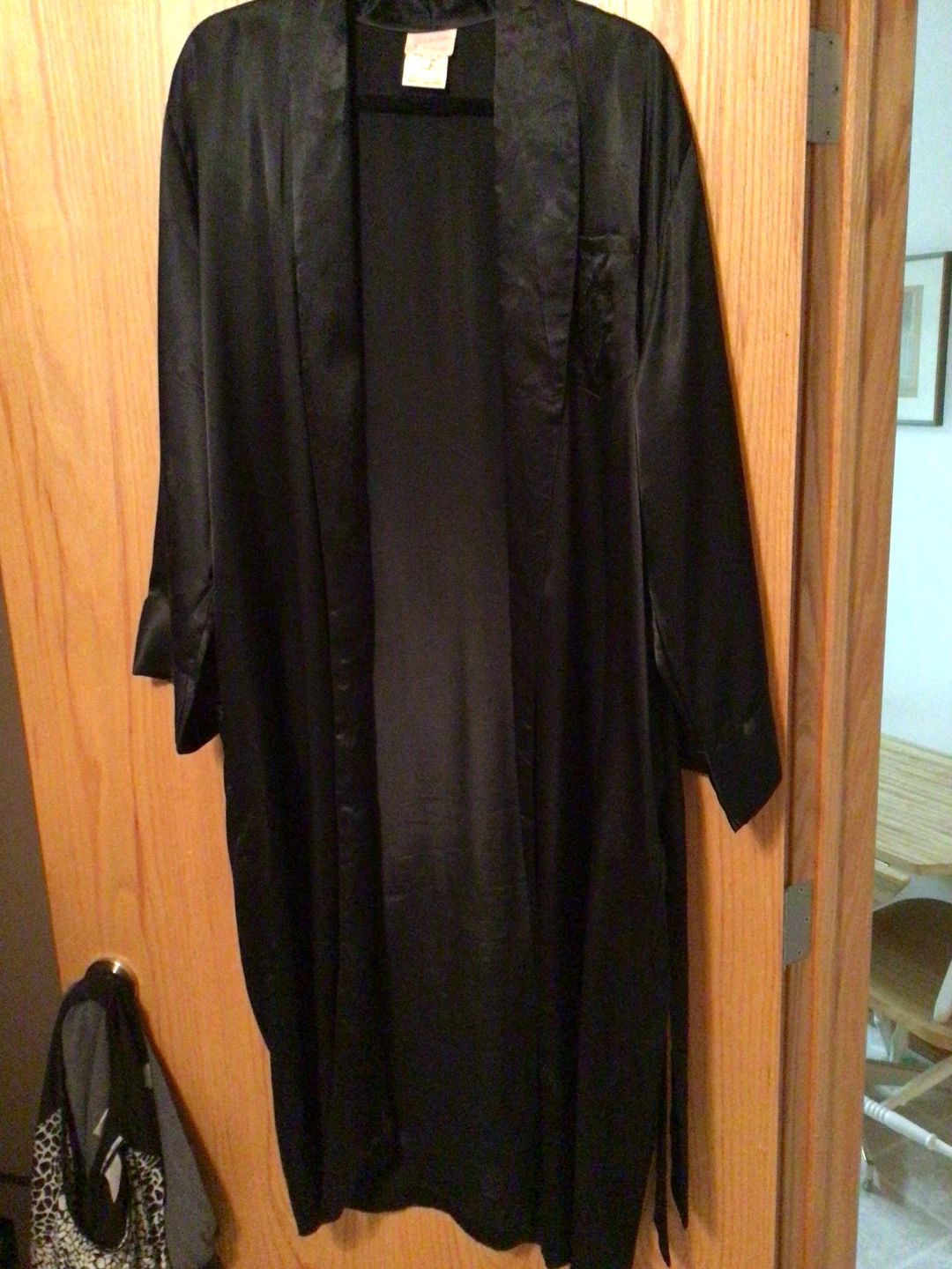 Black Satin Robe Jessica - photo 2