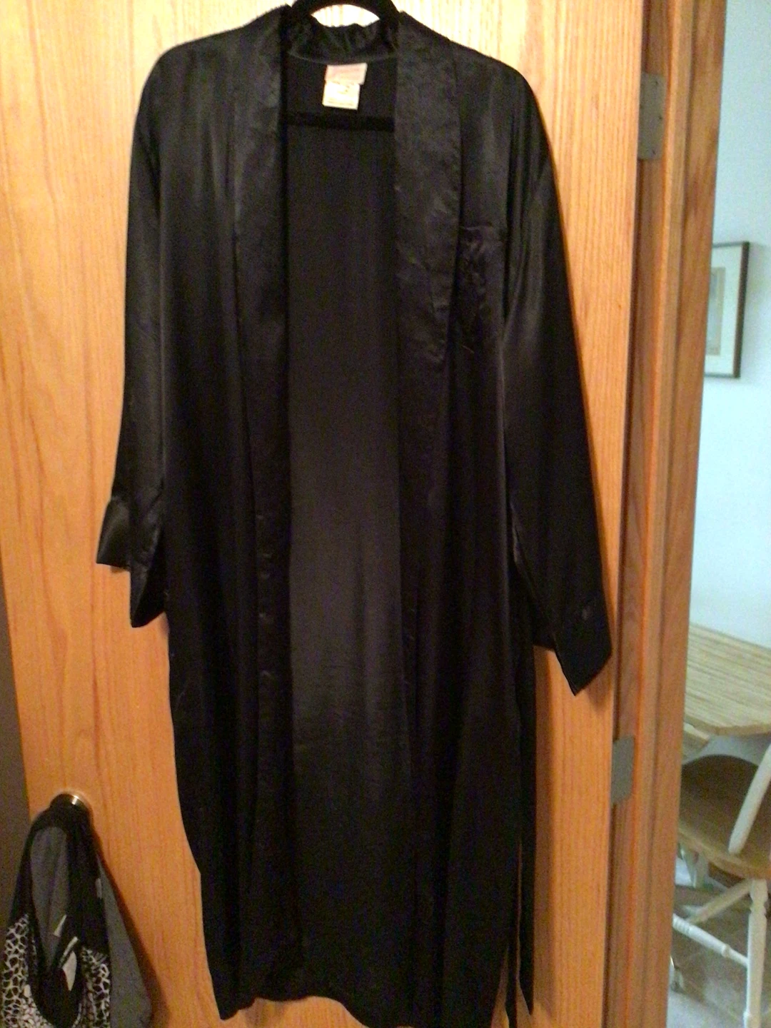 Black Satin Robe Jessica - photo 4